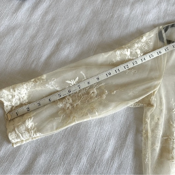 Vintage America Blues Womens Mona Embroidered Mesh Top Lace Up Sz L Sheer Lace - Picture 8 of 9